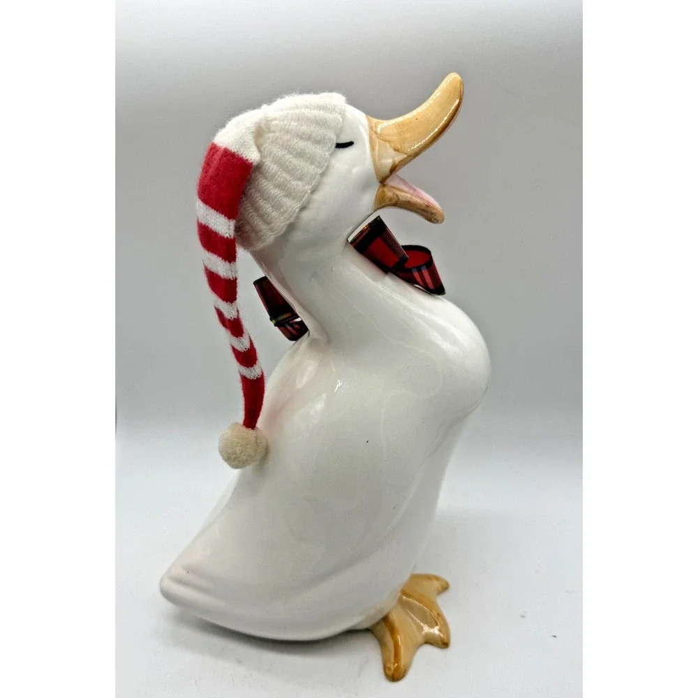 Unmarked goose figurine